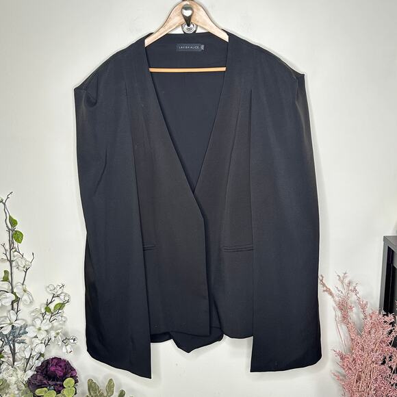 LAVISH ALICE Collarless Cape Blazer Open Front Black Sz 22 {3Y37} - Picture 3 of 6